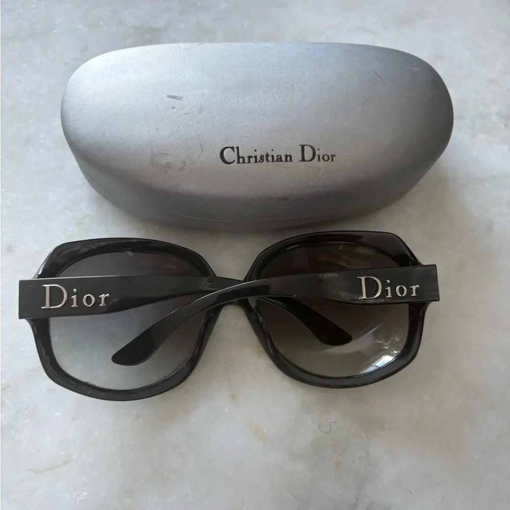 Christian Dior Vintage Glossy 1 Sunglasses - Picture 3 of 11